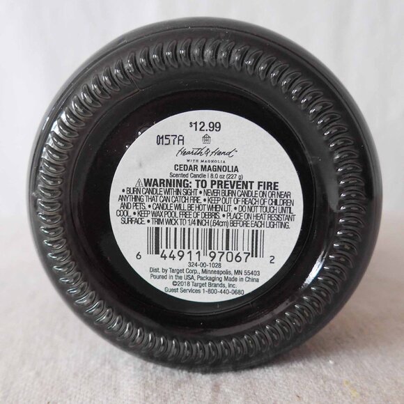 NWT Hearth & Hand with Magnolia Cedar Magnolia Soy Candle - Picture 3 of 7